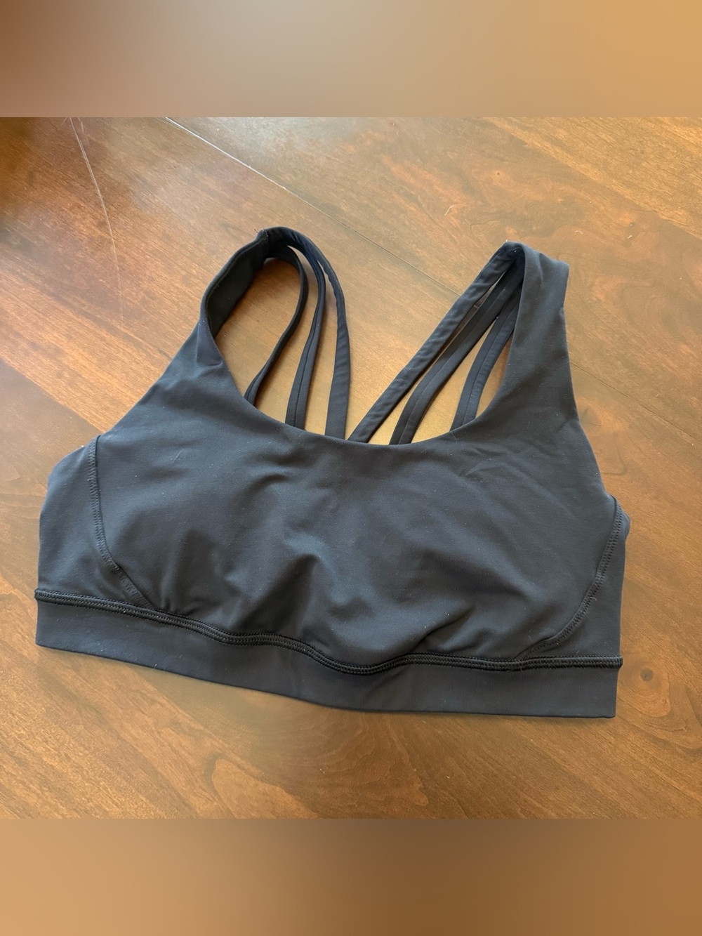 lululemon athletica Black Crisscross Strappy Sports Bra size 8
